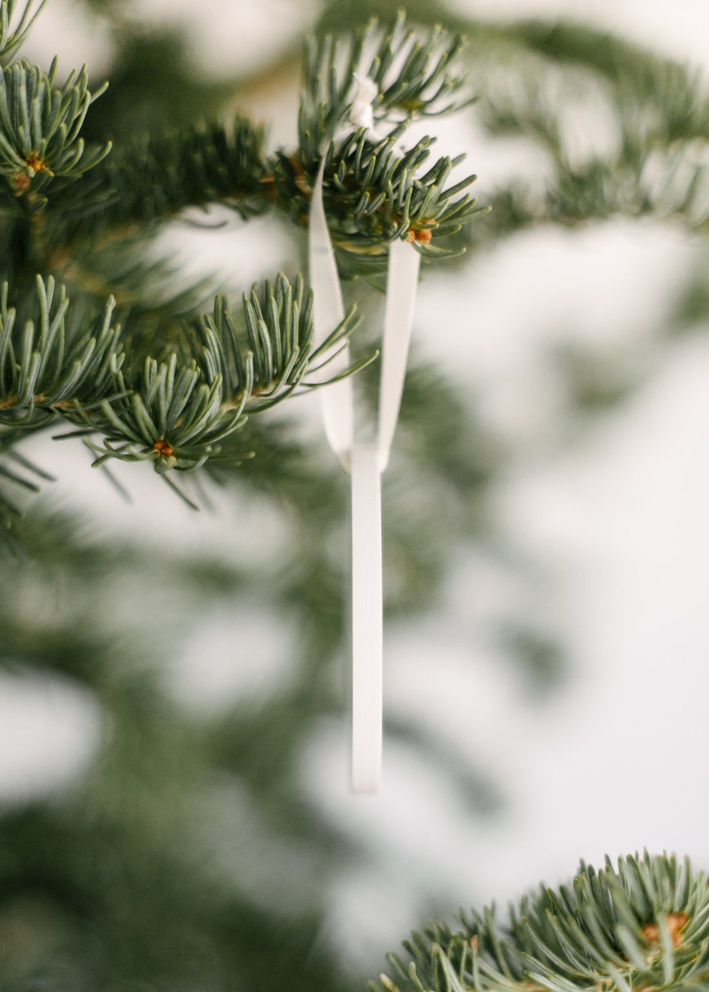 Christmas Ornaments It's Not What's Under The Christmas Tree That Matters Charlie Brown Inspired Christmas Meaningful Christmas